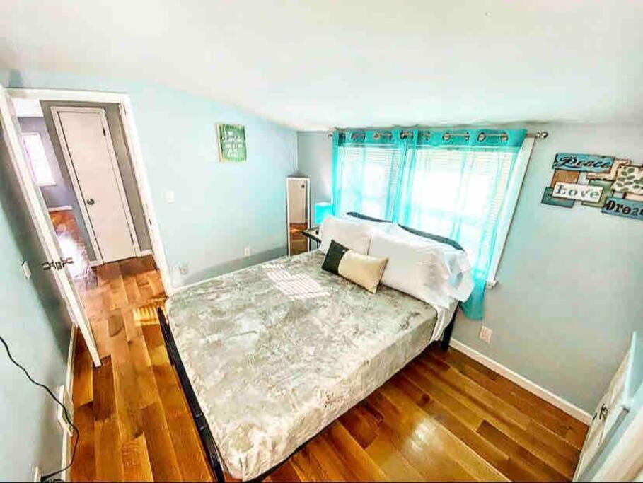 Adorable&Cozy Suburban Home Mins From Dwtn/Airport Rochester Bagian luar foto