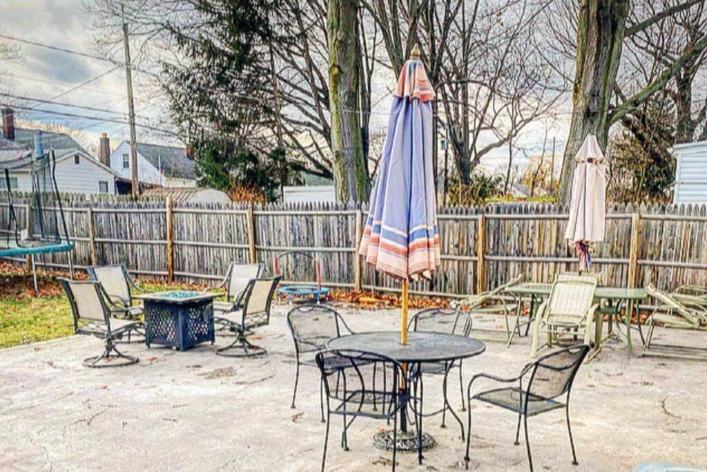 Adorable&Cozy Suburban Home Mins From Dwtn/Airport Rochester Bagian luar foto